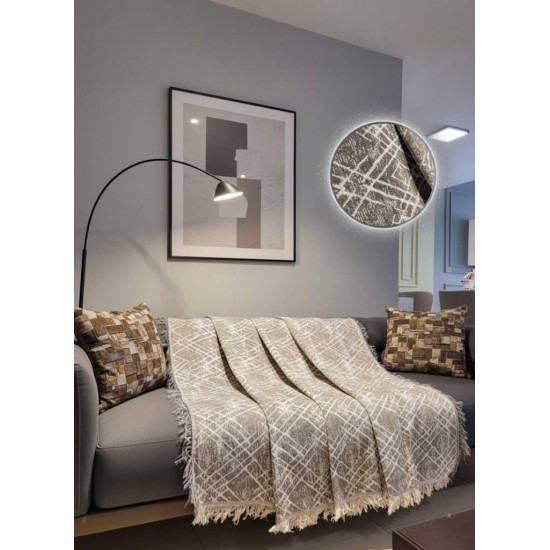 Light Brown & White Reversible Sofa Cover – Geometric Line Pattern Decorative Throw Blanket